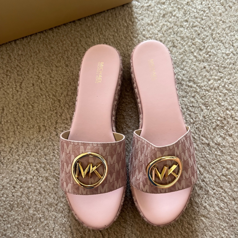 Michael Kors Sadler Wedge in Pink